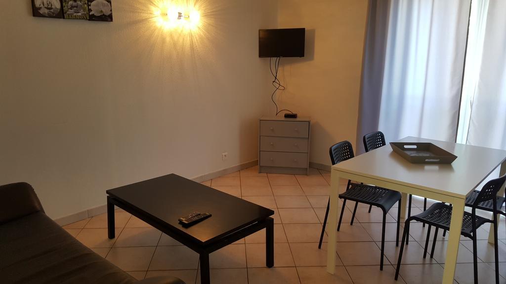 Appart'Hotel Residella Aubagne Gémenos Exteriör bild