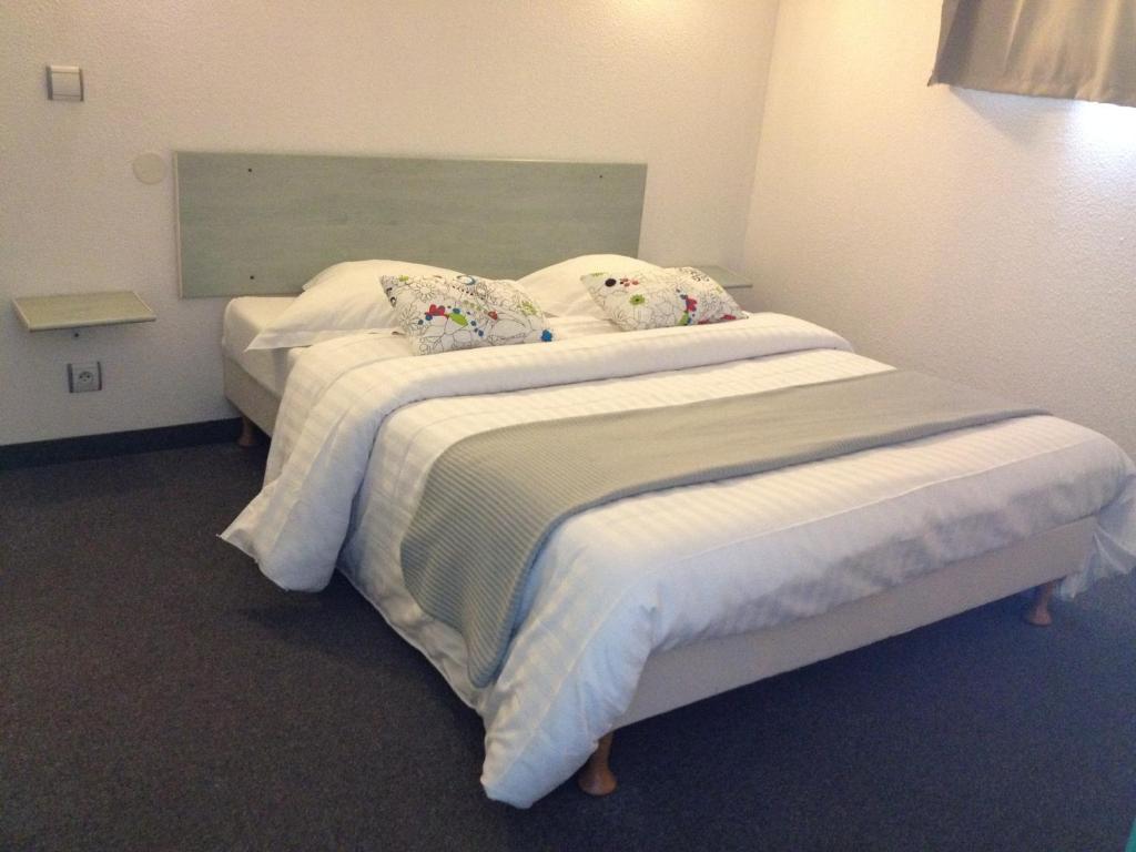 Appart'Hotel Residella Aubagne Gémenos Exteriör bild